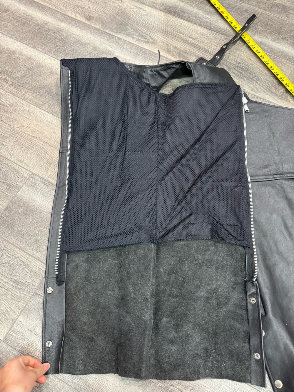 Pro Rider Genuine Leather Chaps - Picture 9 of 16